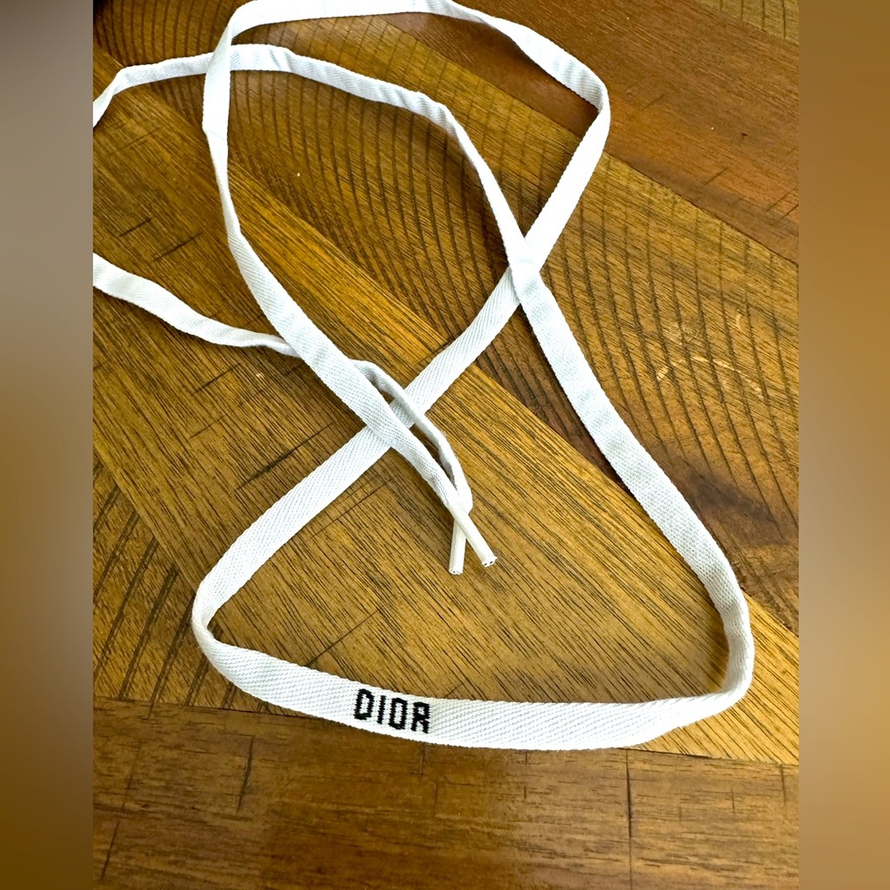 Dior - Shoelace (oneI 1) And Carry Pouch  - New | Color: white